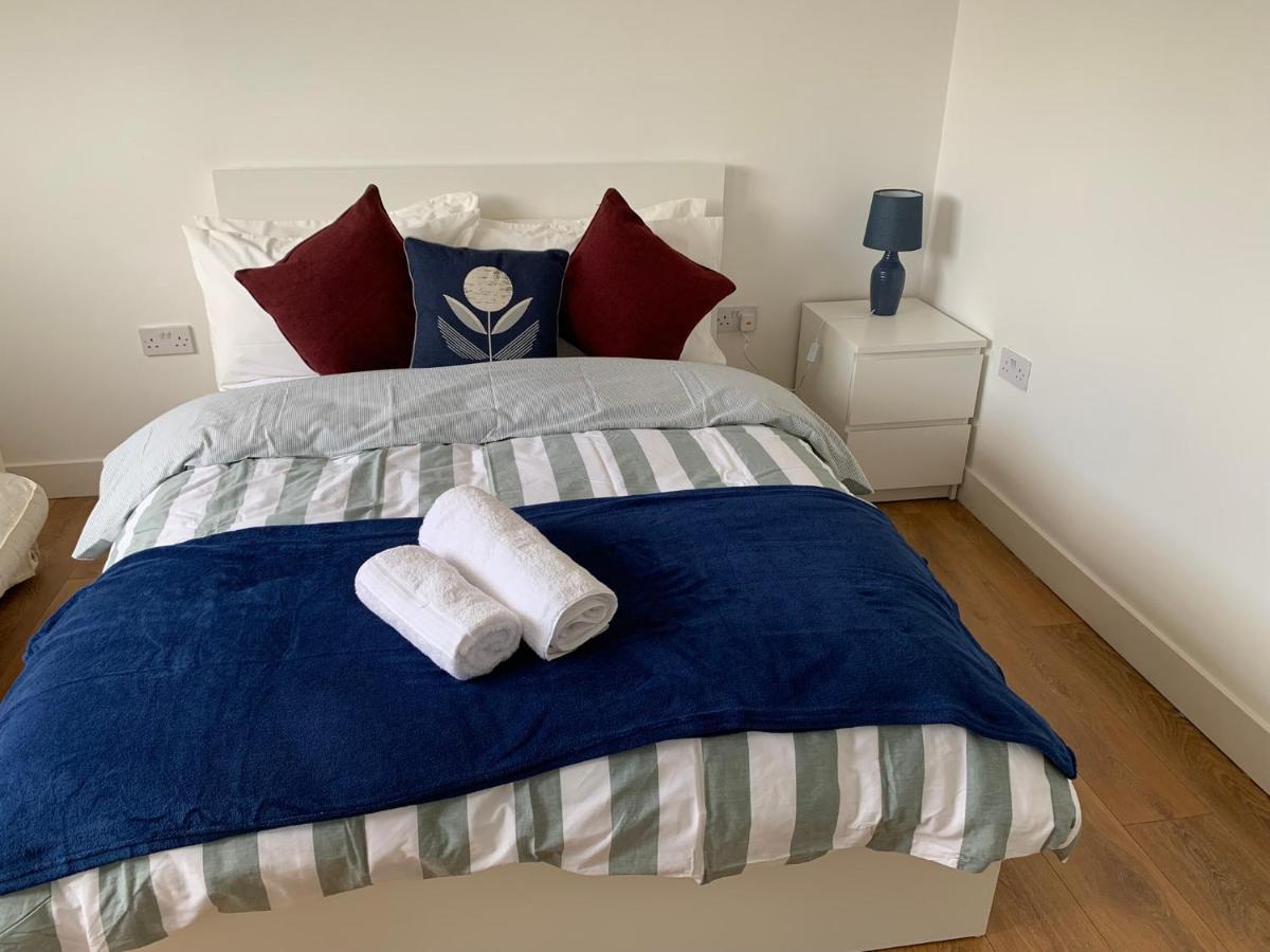 291 Barking Road Apartment ลอนดอน ภายนอก รูปภาพ